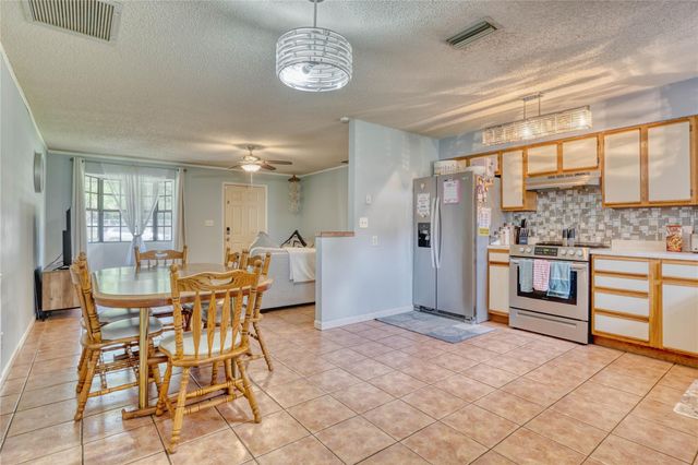 1009 SW 13th St, Okeechobee, FL 34974