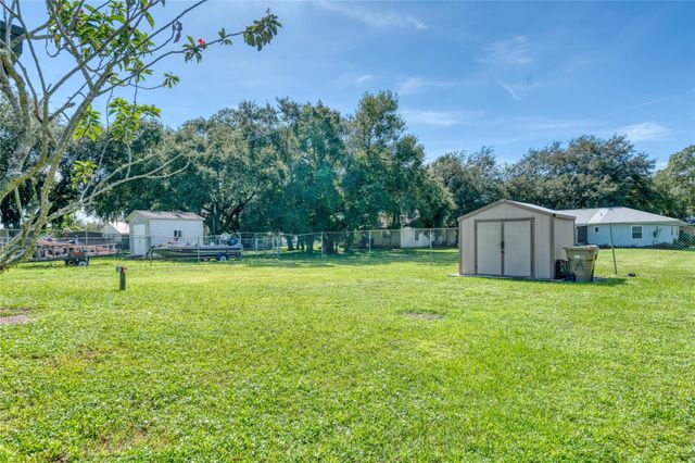 1009 SW 13th St, Okeechobee, FL 34974