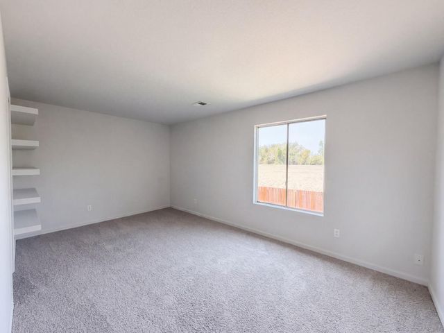 2155 Watercourse St, Stockton, CA 95206