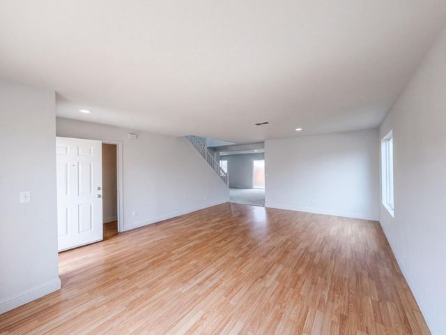 2155 Watercourse St, Stockton, CA 95206