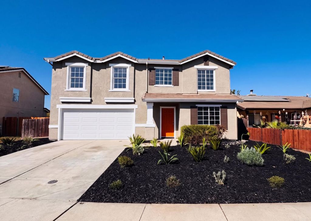 2155 Watercourse St, Stockton, CA 95206