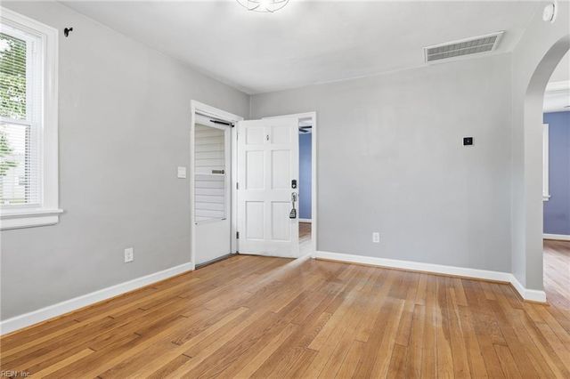 683 Ellen RD, Newport News, VA 23605