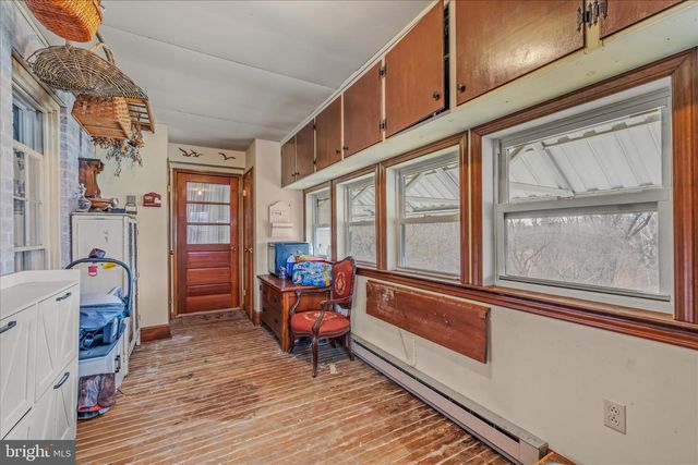 1934 GERRARDSTOWN RD, Gerrardstown, WV 25420