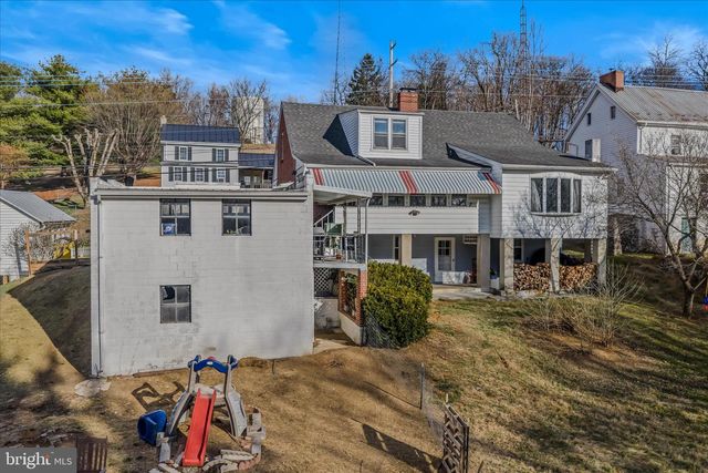 1934 GERRARDSTOWN RD, Gerrardstown, WV 25420