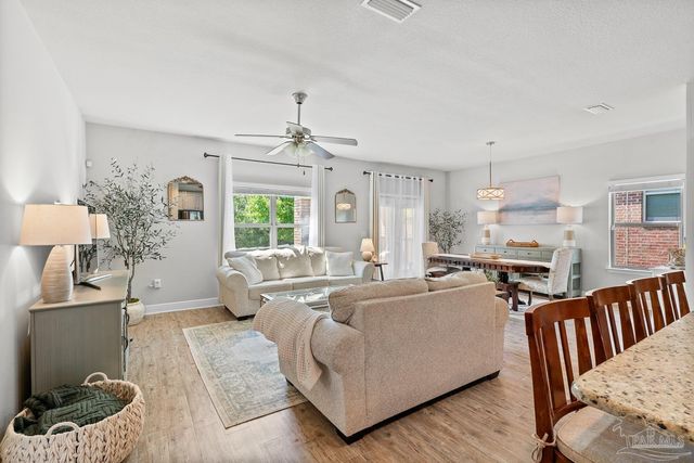 6347 Ladera Trl, Pace, FL 32571