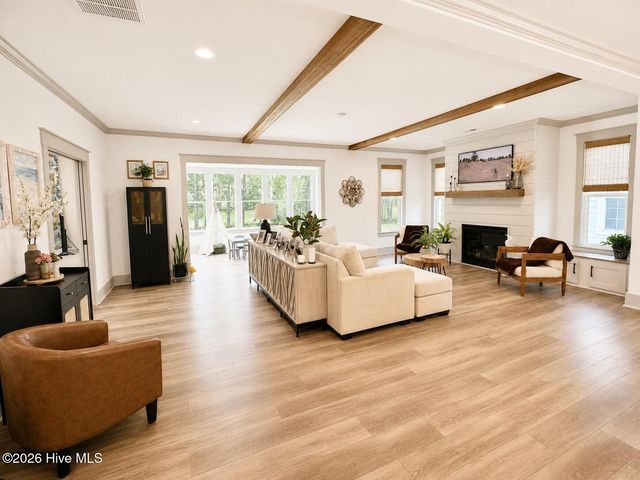 524 Moss Lake Lane, Holly Ridge, NC 28445