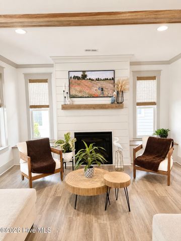 524 Moss Lake Lane, Holly Ridge, NC 28445