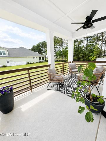524 Moss Lake Lane, Holly Ridge, NC 28445
