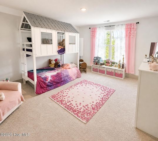 524 Moss Lake Lane, Holly Ridge, NC 28445