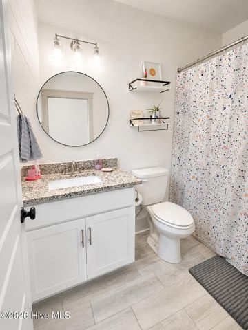 524 Moss Lake Lane, Holly Ridge, NC 28445