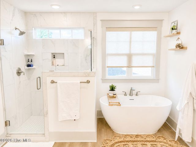 524 Moss Lake Lane, Holly Ridge, NC 28445