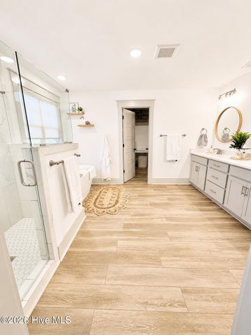 524 Moss Lake Lane, Holly Ridge, NC 28445