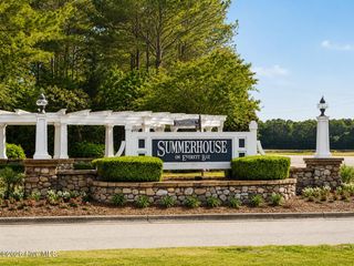 524 Moss Lake Lane, Holly Ridge, NC 28445