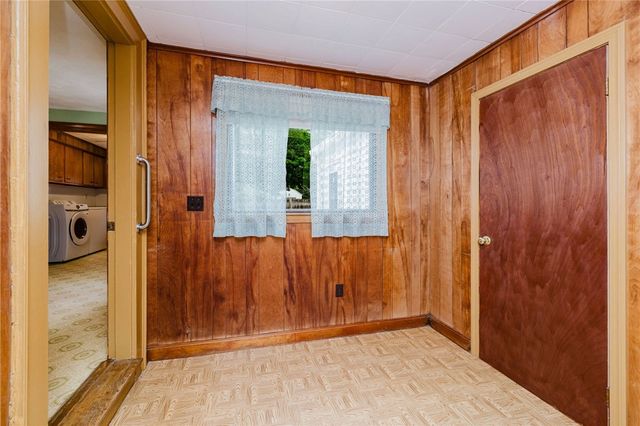 118 Foote Street, Barrington, RI 02806