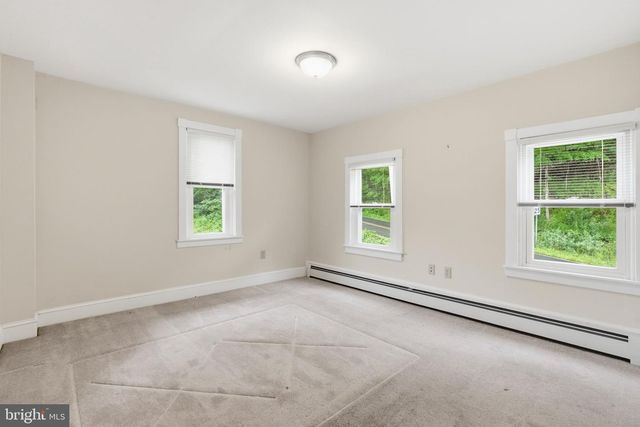 247 MAUGERS MILL RD, Pottstown, PA 19464