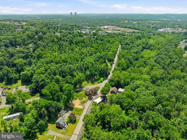 247 MAUGERS MILL RD, Pottstown, PA 19464