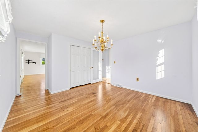 3 Catherine Ave, Billerica, MA 01821
