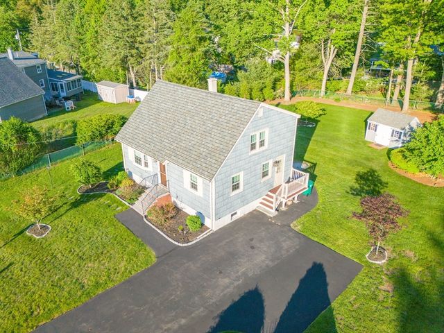 3 Catherine Ave, Billerica, MA 01821