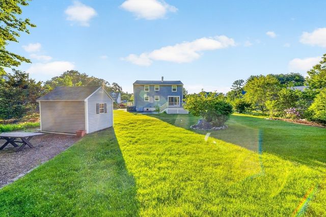 3 Catherine Ave, Billerica, MA 01821