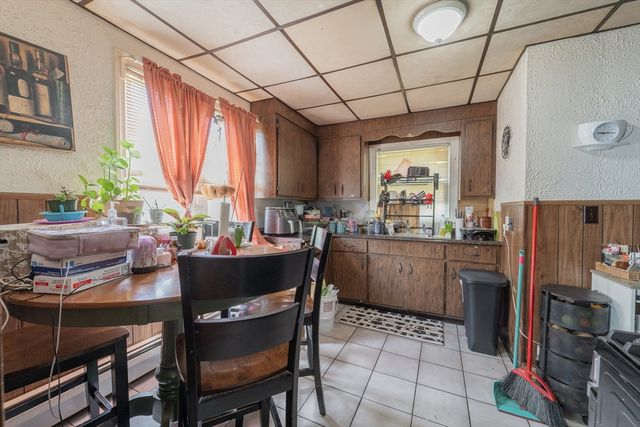 68 Cook Ave, Chelsea, MA 02150