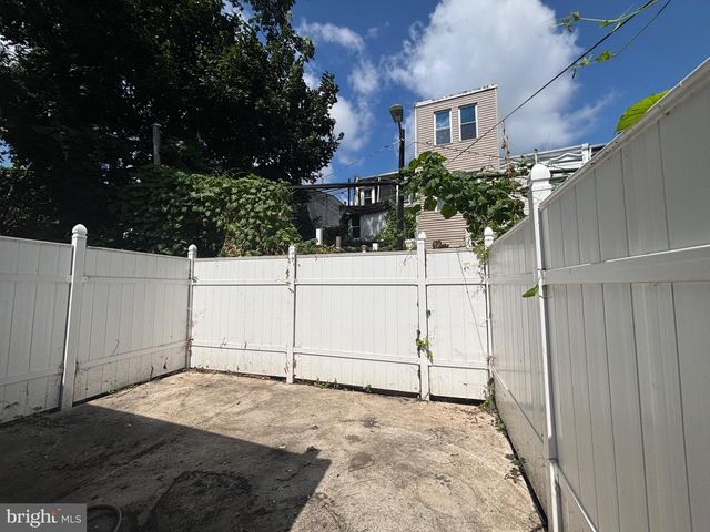 73 E COSGROVE ST, Philadelphia, PA 19144