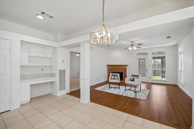 88 Laughing Brook Court, Spring, TX 77380