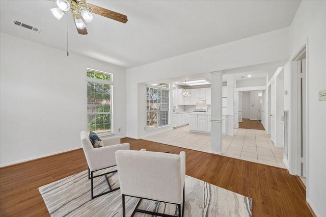 88 Laughing Brook Court, Spring, TX 77380