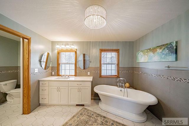 2840 Westmoreland Drive, Idaho Falls, ID 83402