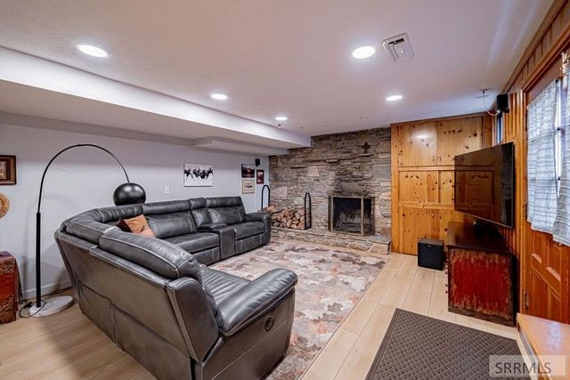 2840 Westmoreland Drive, Idaho Falls, ID 83402