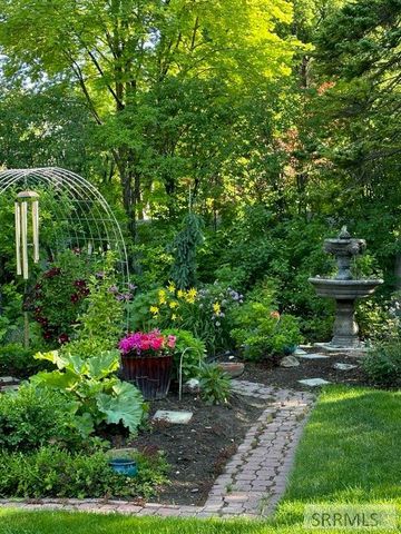 2840 Westmoreland Drive, Idaho Falls, ID 83402