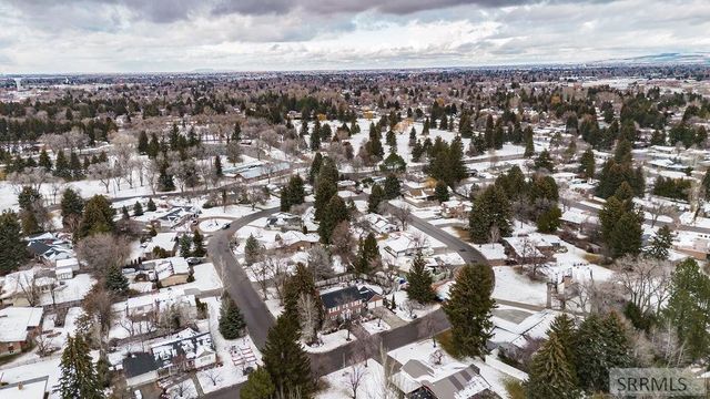 2840 Westmoreland Drive, Idaho Falls, ID 83402