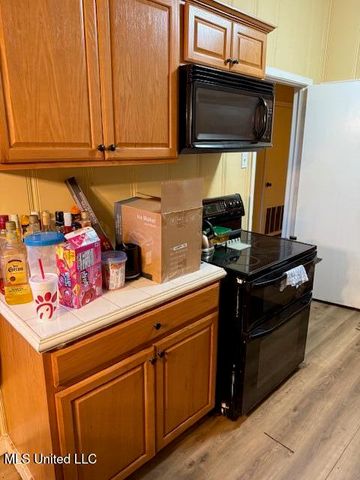 610 Lawrence Road, Jackson, MS 39206