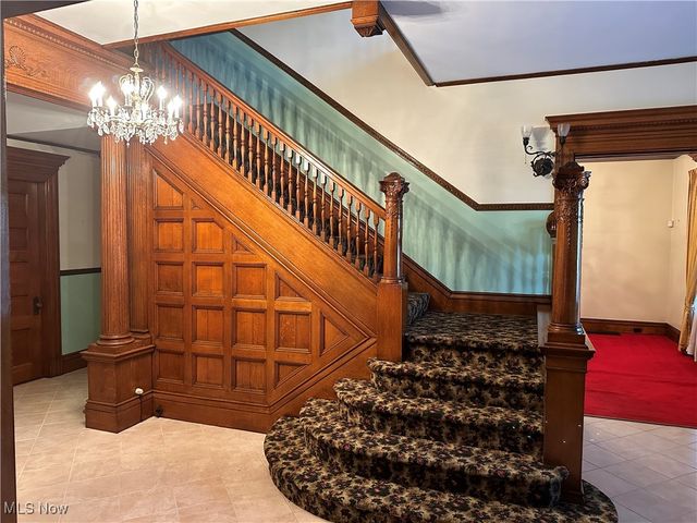 136 E Walnut Street, Barnesville, OH 43713