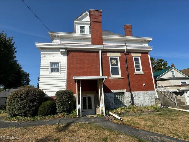 136 E Walnut Street, Barnesville, OH 43713