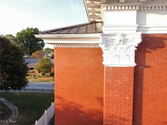 136 E Walnut Street, Barnesville, OH 43713