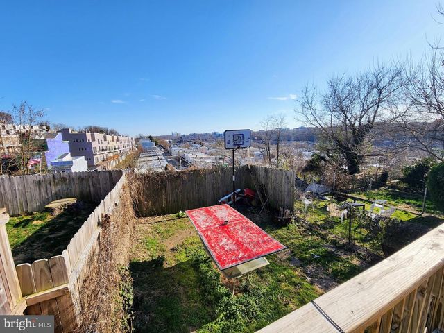 225 WENDOVER ST, Philadelphia, PA 19128