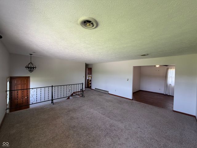 2821 E County Road 875 S, Mooresville, IN 46158