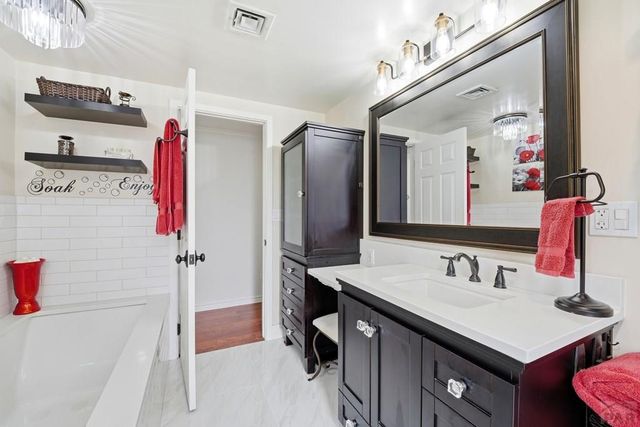 1069 Meadow Lane, Pueblo, CO 81006