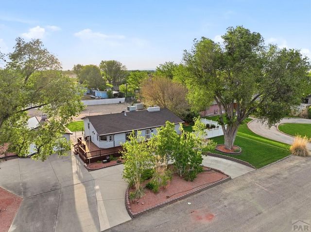1069 Meadow Lane, Pueblo, CO 81006