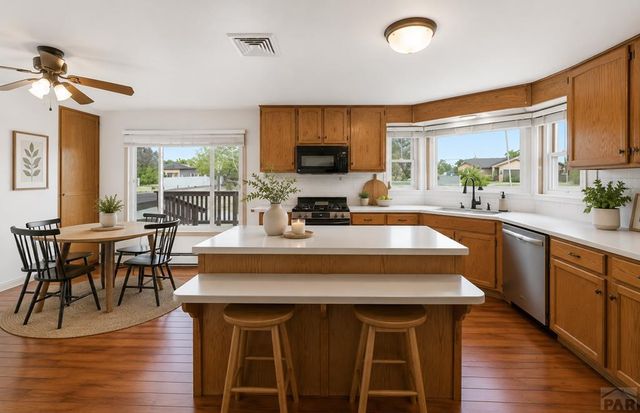 1069 Meadow Lane, Pueblo, CO 81006