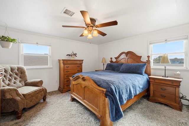 1069 Meadow Lane, Pueblo, CO 81006