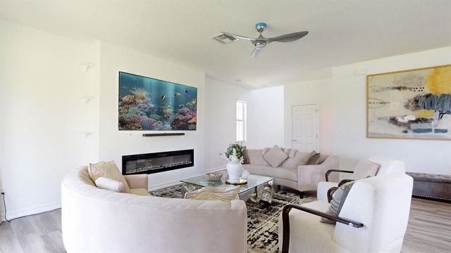 1992 NW Cataluna Circle, Port St. Lucie, FL 34986