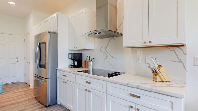 1992 NW Cataluna Circle, Port St. Lucie, FL 34986