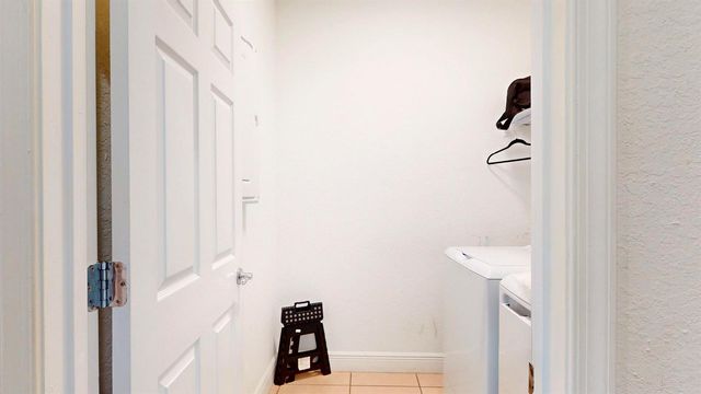 1992 NW Cataluna Circle, Port St. Lucie, FL 34986