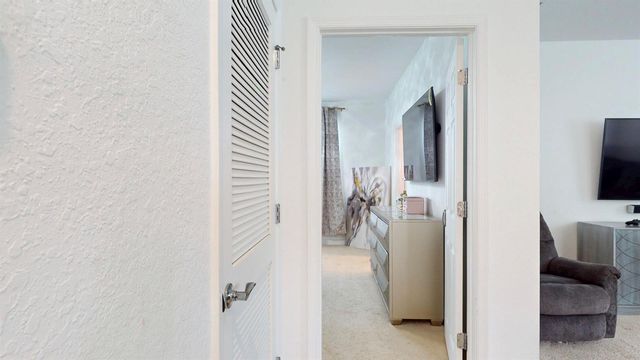 1992 NW Cataluna Circle, Port St. Lucie, FL 34986