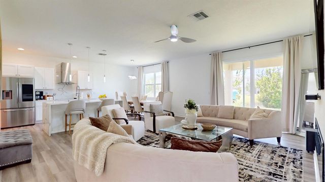1992 NW Cataluna Circle, Port St. Lucie, FL 34986