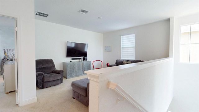 1992 NW Cataluna Circle, Port St. Lucie, FL 34986