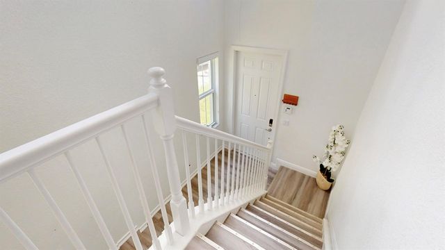 1992 NW Cataluna Circle, Port St. Lucie, FL 34986