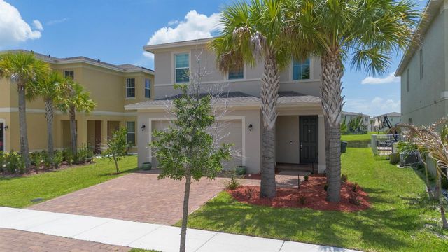 1992 NW Cataluna Circle, Port St. Lucie, FL 34986