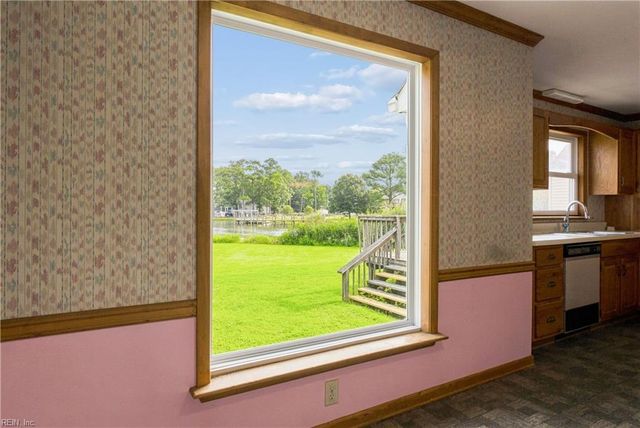 719 Poquoson AVE, Poquoson, VA 23662